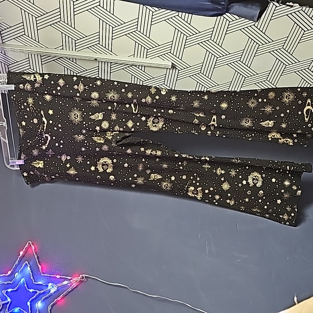 Celestial flare leggings GUC